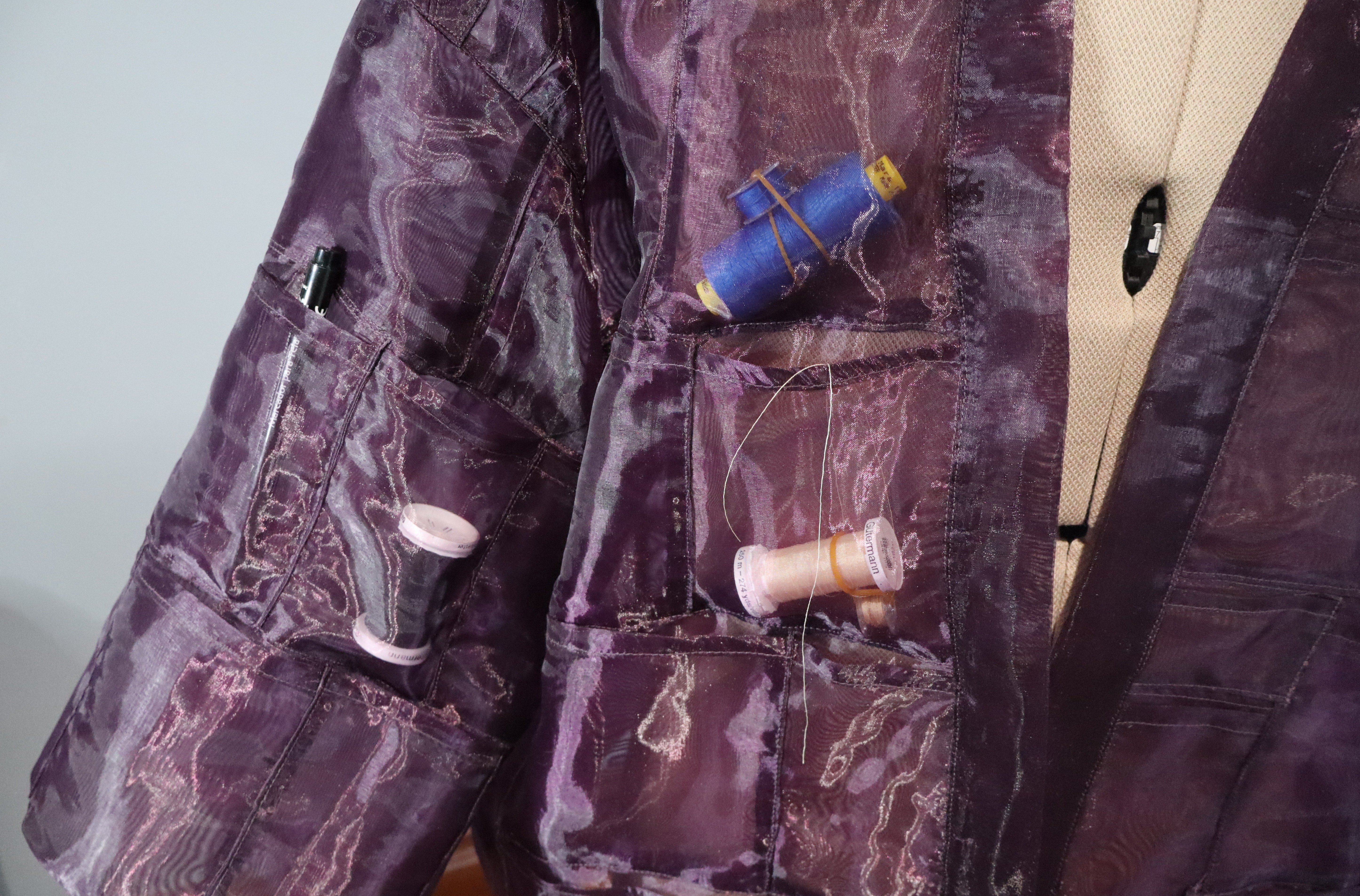 Close view of the pockets of the Robe of Things